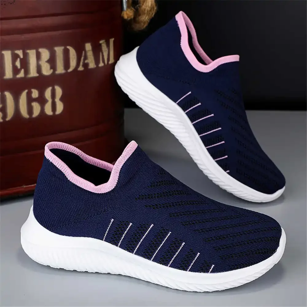 

Without Heel Knitting Women's Sneakers Luxury Tennis Luxury Flat Shoes Big Boots Red Sport Caregiver Snaeaker Sapatenes