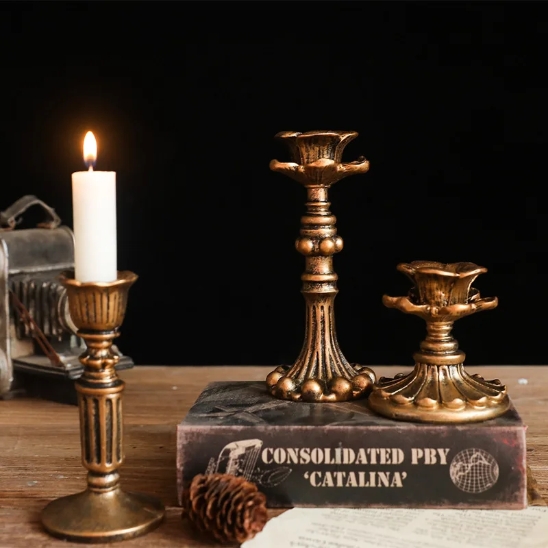 

Vintage Resin Candlestick Holders Shop Bar Dining Table Home Decoration European Style Classical Nostalgic Candle Holder Props