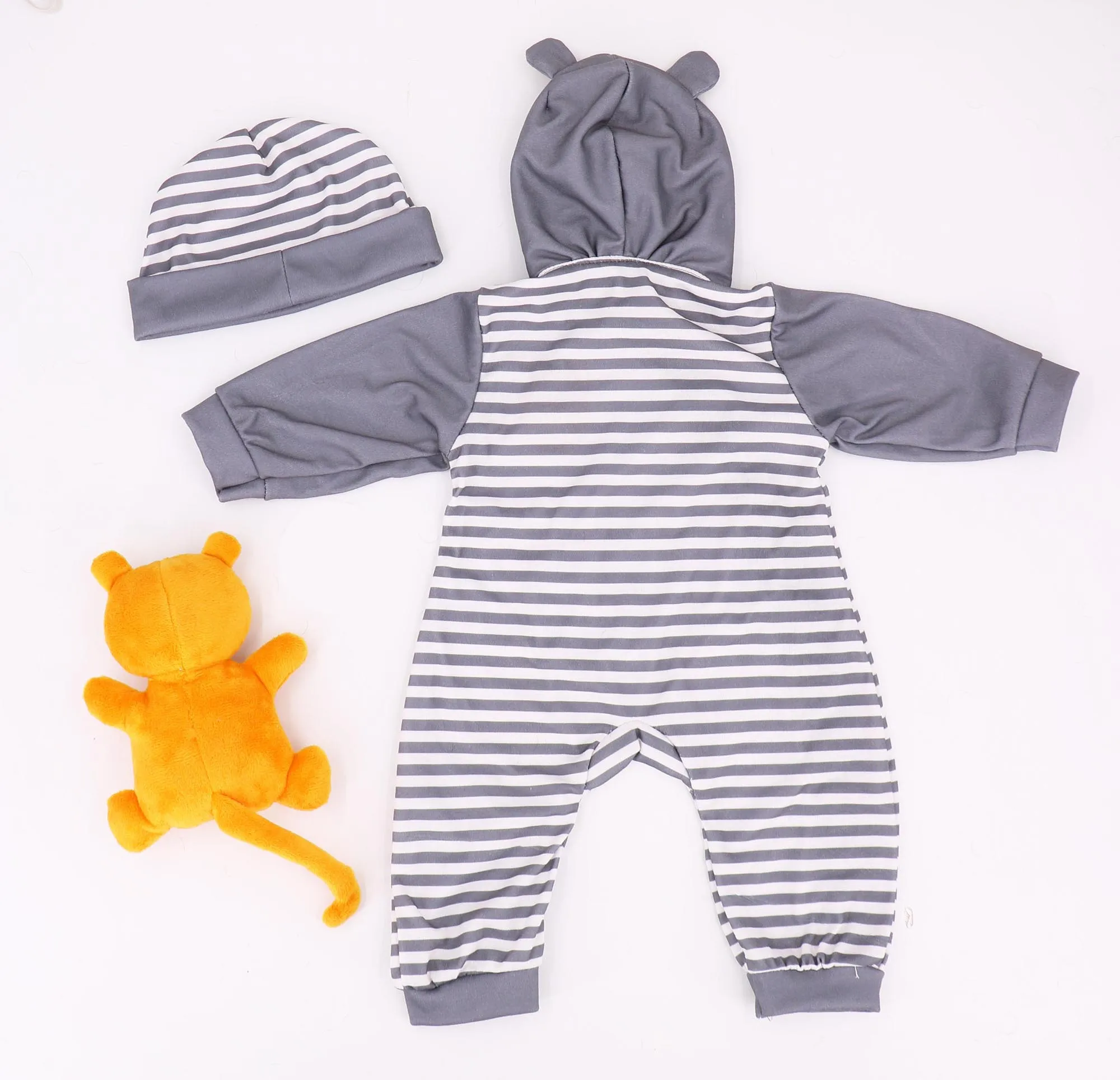 Vêtements de poupées Ying Huan Mei gris et blanc, tenue petit tigre, pour bébé Reborn de 20 à 22 pouces