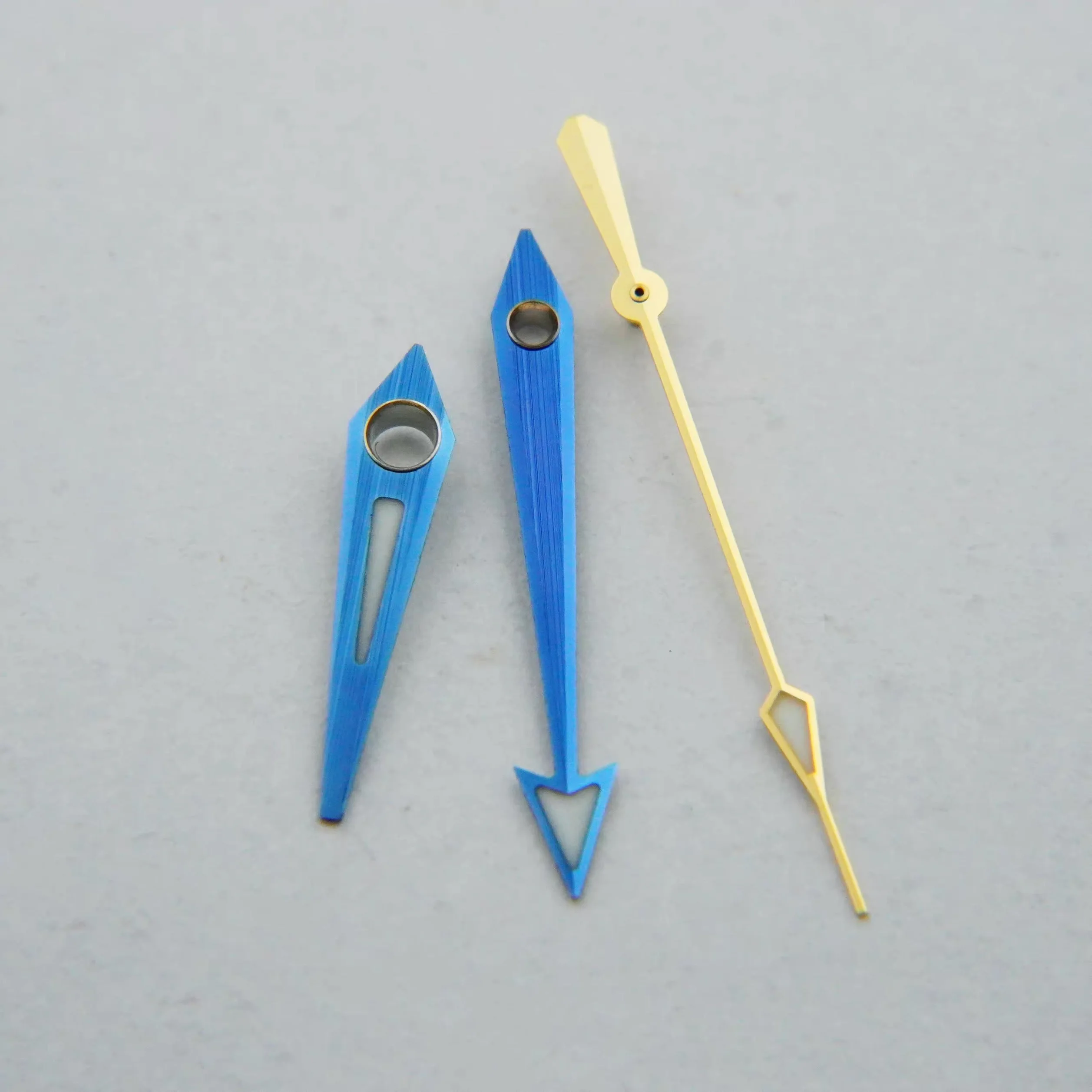 Watch Hands Fit 2824/2892/888 Movement Blue Luminous Watch Pointers 9.2x14x15.5mm Applicable To 