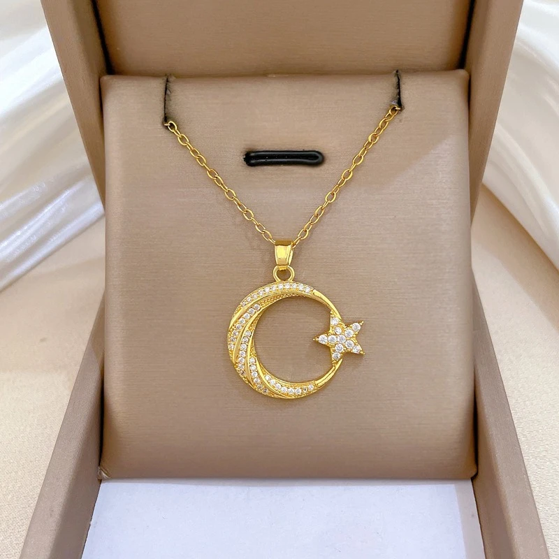 

Luxury Sparkling Zircon Moon Star Pendant Necklace for Women Titanium Steel Clavicle Chains Girls Goodnight Gift