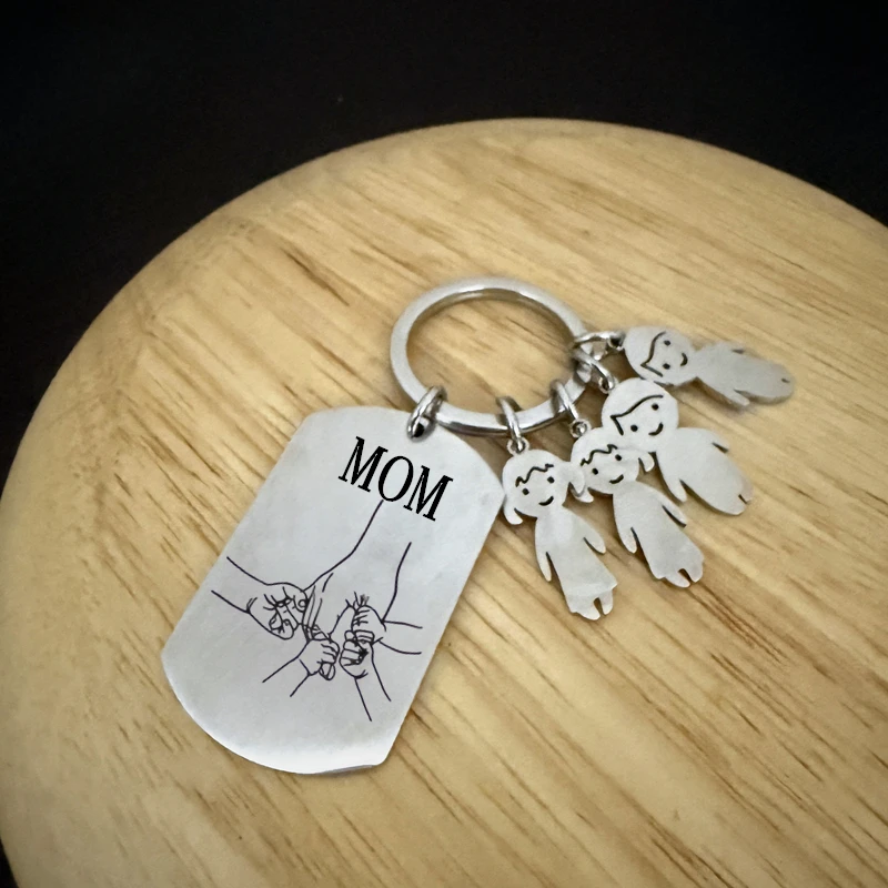 Customized Keychain Family High-Definition Pictures, Text, and Personalized Supports Name, Letter, Anniversary, Date Customizati
