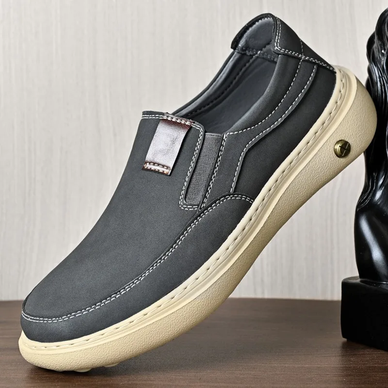 

Breathable Casual Shoes Men's Slip-On Comfortable Low-Top Soft Bottom Spring Summer Autumn Seasonal Fashionable Plain Color