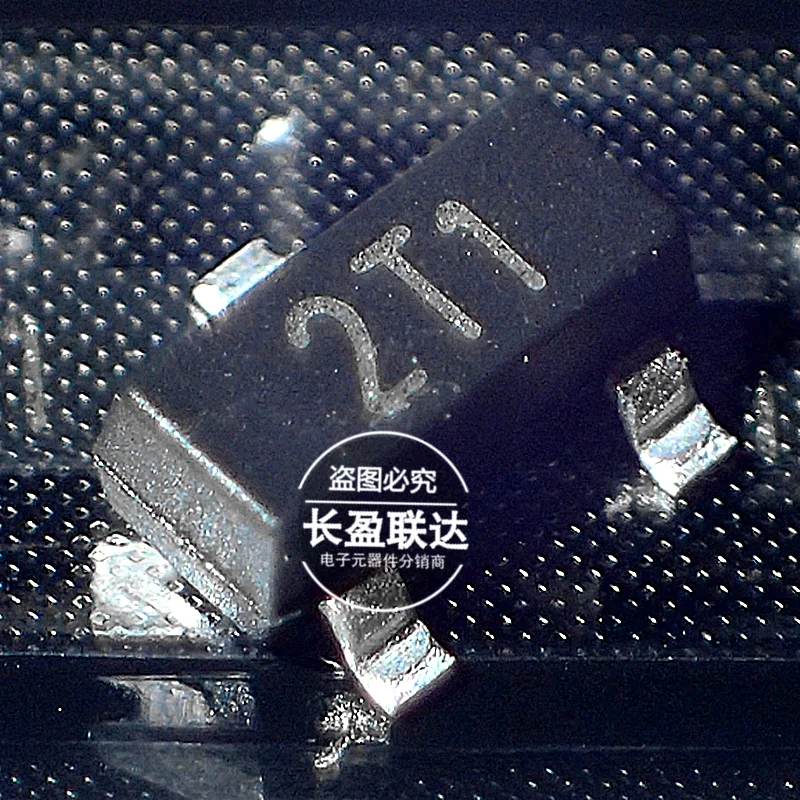 10PCS/LOT New S9012 S9013 S9014 S9015 Marking 2T1 J3 J6 M6 SOT-23 NPN/PNP Transistor, Low Power Transistor