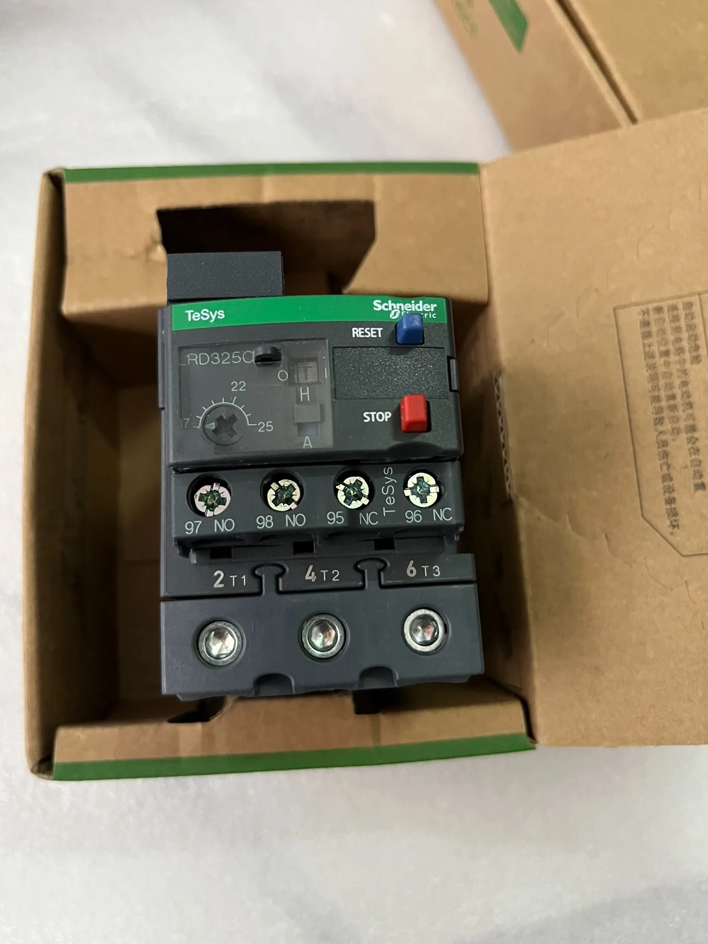 

Schneider TeSys Deca 3P Thermal Overload Relay LRD325C LRD332C LRD340C LRD350C LRD365C for Schneider AC Contactor New Original