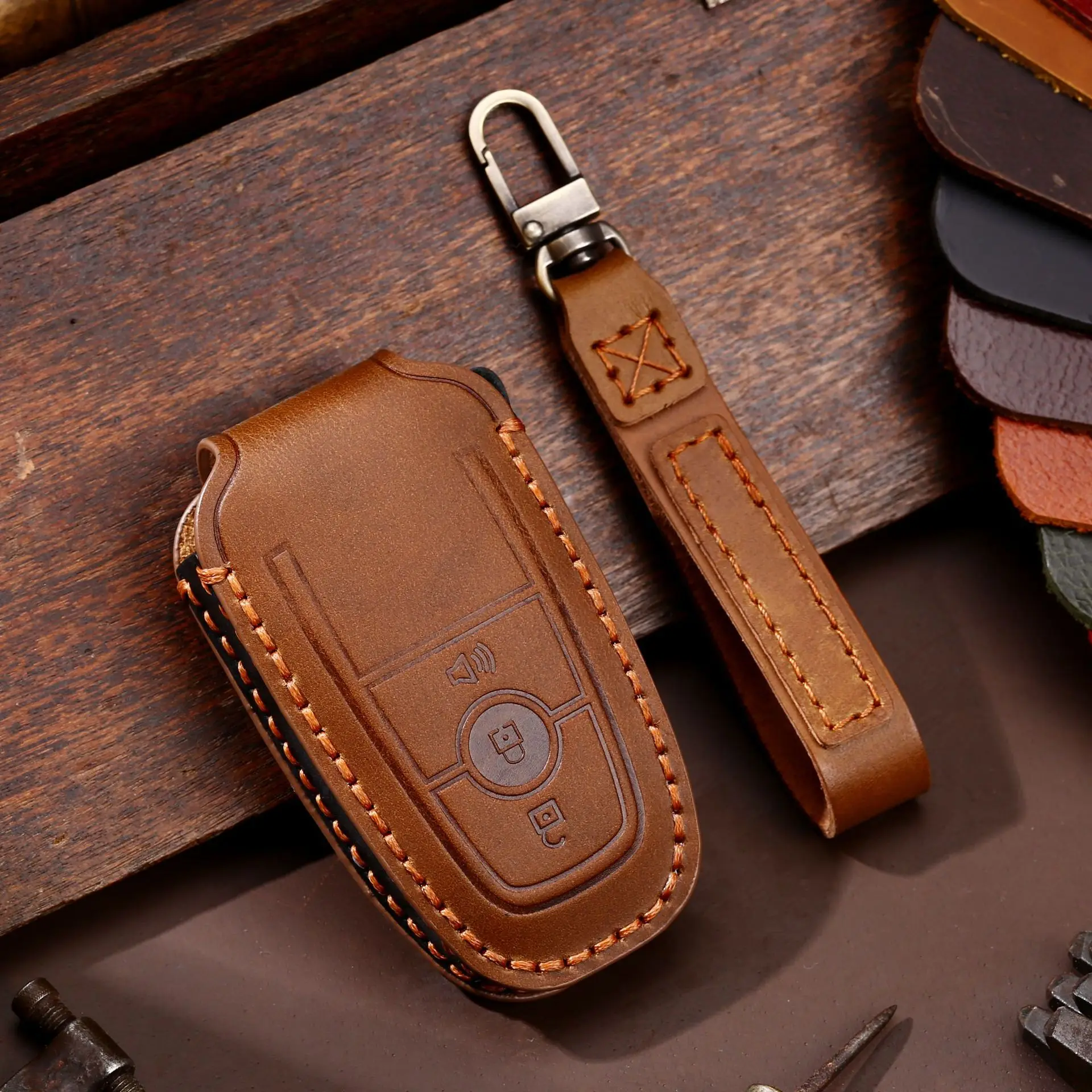 Leather Car Key Case Cover for Ford Mondeo Explorer Edge Expedition F250 F150 F-350 F-450 Fusion Mustang Everest Lincoln MKX MKC