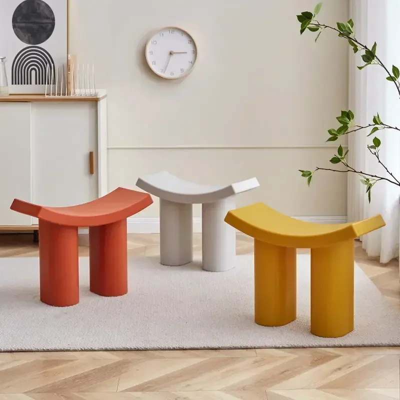 Plastic Shoe Stools Minimalist Portable Creative Shoe Stools Strip Surface Fashionable Banco Plegable Portatil Home Furniture