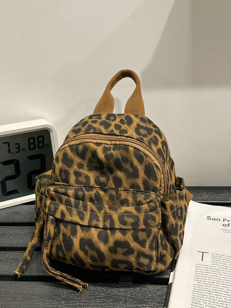  Travel Backpack Women's Fashionable Versatile Lightweight Commuter Bag Casual Simple Style Soft Handle Zipper Closure