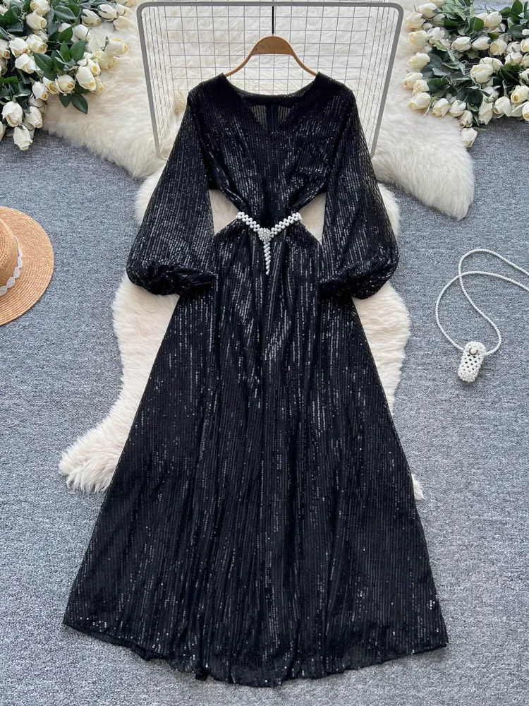 فستان أنيق بتصميم مجوف وأكمام فانوس مع حزام ربط عند الخصر، فستان نسائي طويل الأكمام بخصر مرتفع وتصميم A-line للصيف