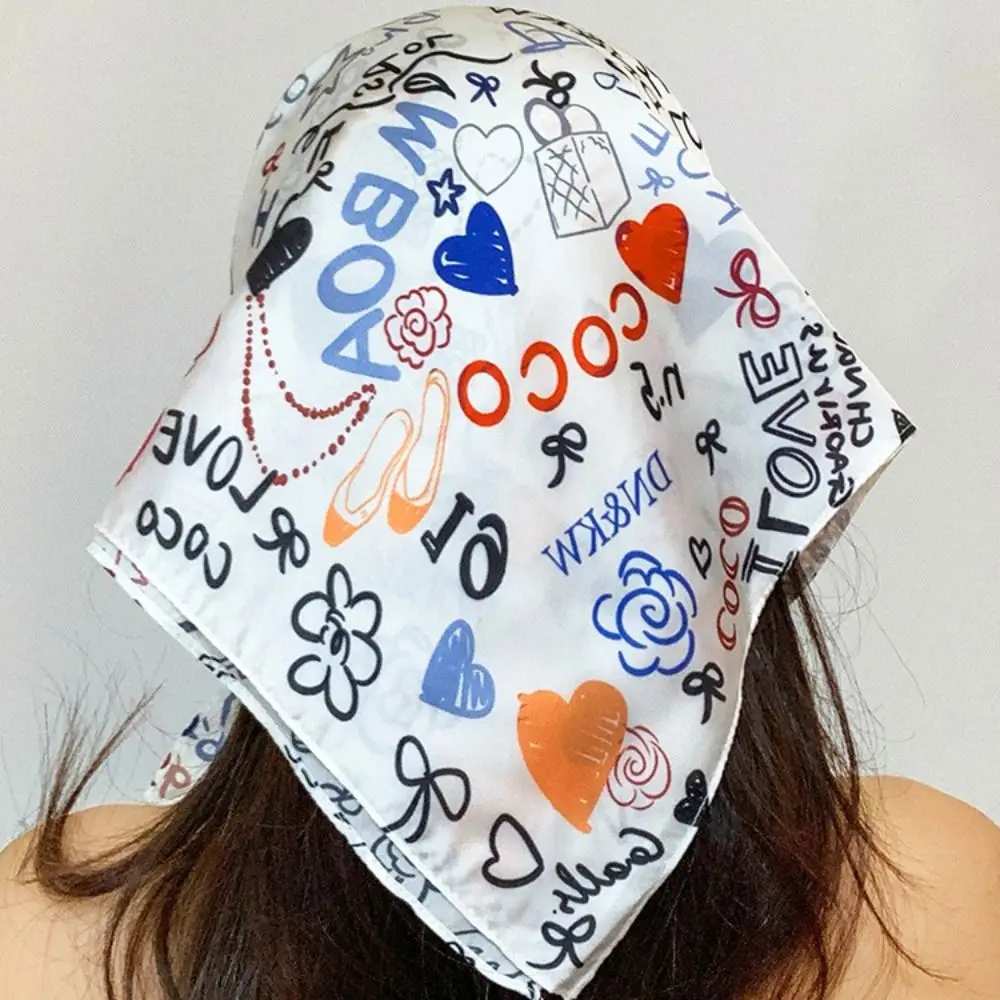 

Elegant Sweet Y2k Print Turban All-match Chest Scarf Printed Headscarf Neckchief Bow Small Square Scarf Vacation