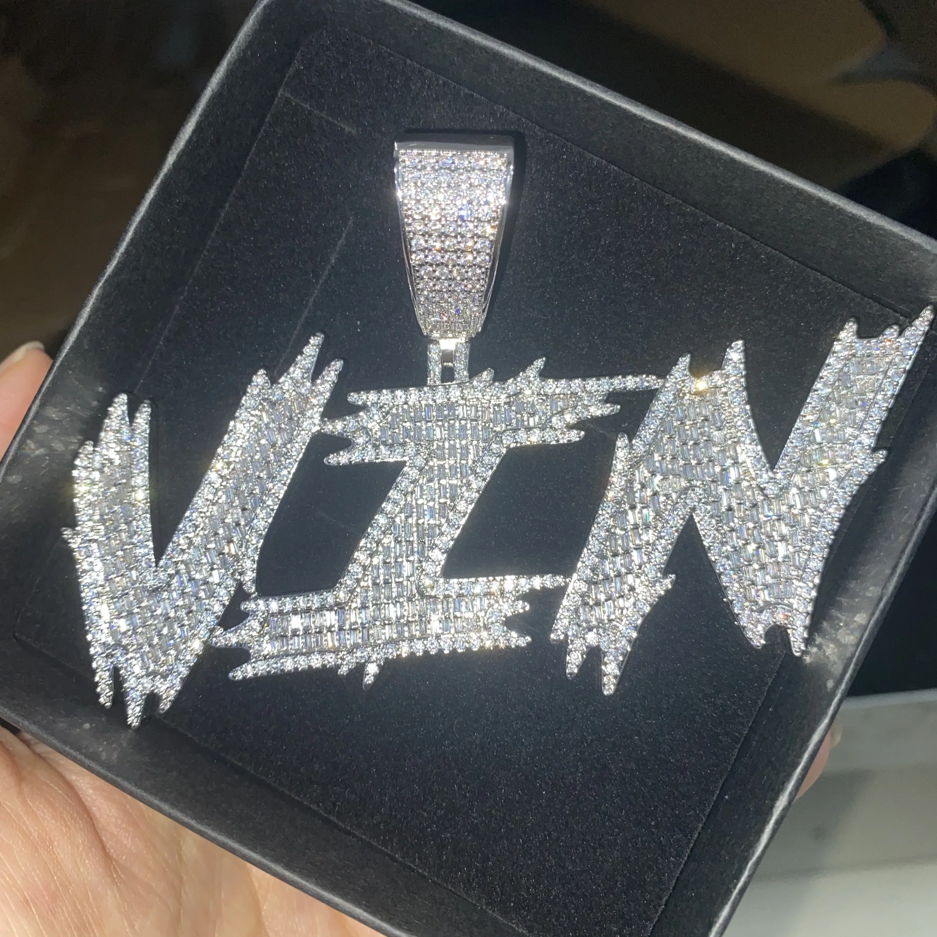 TBTK Custom Thorns Cursive Letters Nameplate Iced Out Cubic Zirconia Numbers Name Pendant Necklace Hiphop Punk Jewelry