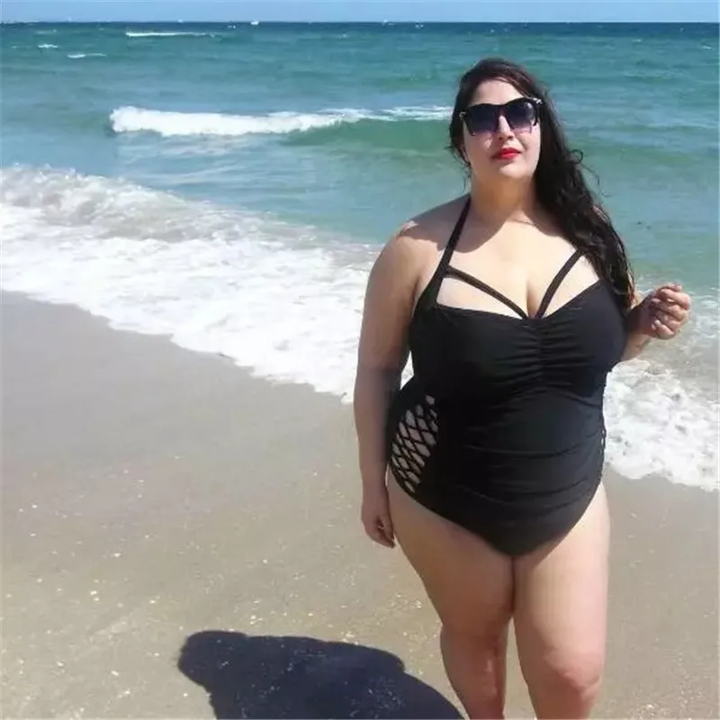 

2025 new European and American women's one-piece swimsuit large size fattened cross-strap sexy one-piece swimsuit bikini