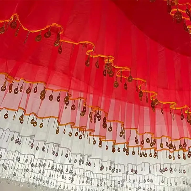 

S-shaped Wave Cloud Top Yarn with Shiny Sequin Hanging Ornament, Customized Size, Wedding Party Stage Ceiling Decoration