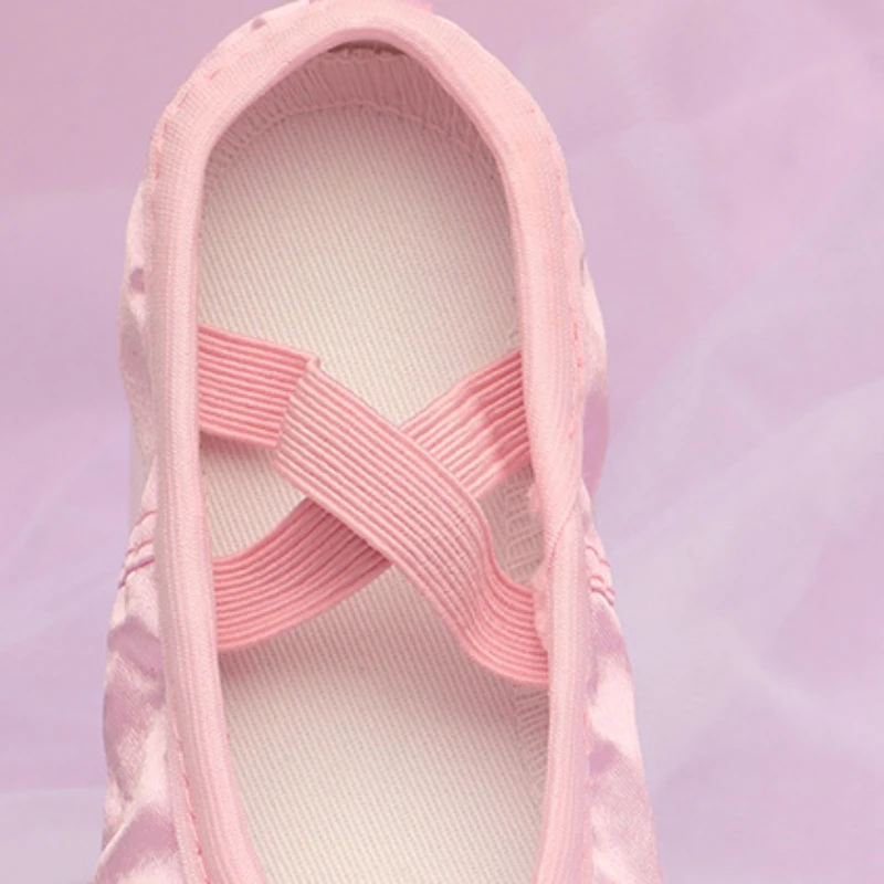 Girls Dance Shoes Soft Soled Ballet Shoes Girls Dance Shoes Bow Stage Performance Shoes