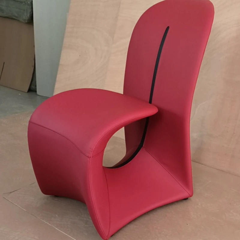 

Light luxury and minimalist dining chair, single person backrest, leather creative cobra chair