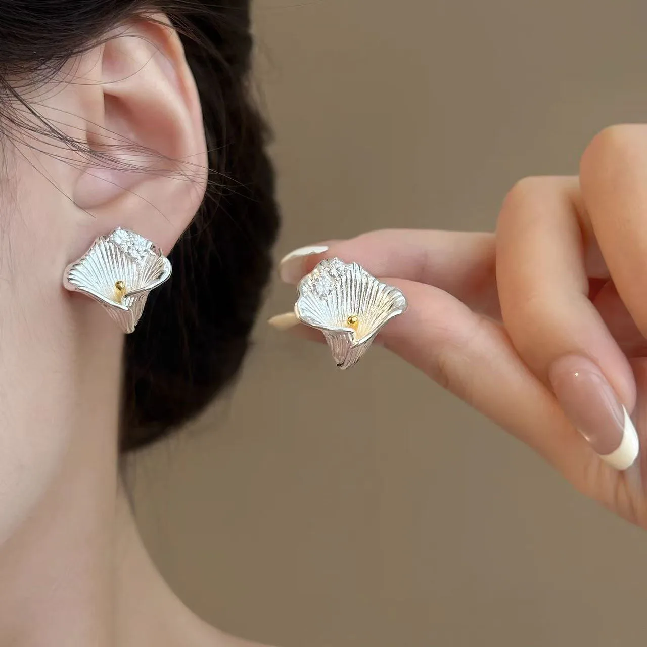 Vintage Vintage French White Flower Stud Earrings for Womens Korean Elegant Cute Cheap Earrings Fashion Trending Jewelry Gifts - Aliexpress Deal