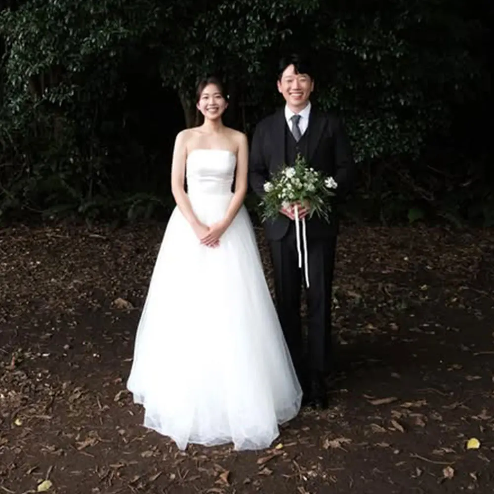 

Fancy Princess Strapless Wedding Dress Korea PhotoShoot A Line Soft Tulle Bridal Gown Back Corset Sleeveless Customized
