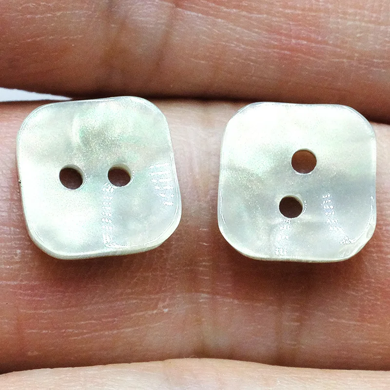 High-Grade Resin Imitation Shell Buttons round & Square 2-Hole Fashion Buttons for Woolen Coat Trench Coat Outerwear