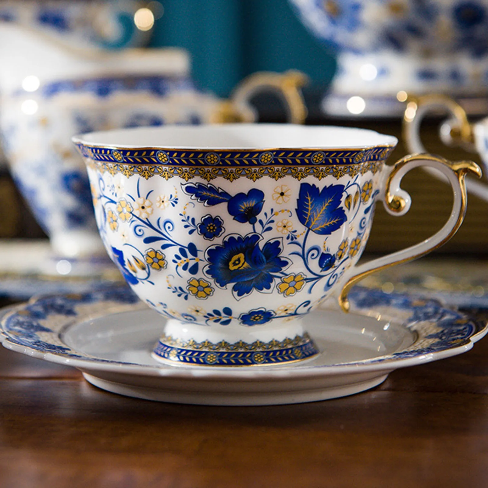 Fiore cinese Tazza da caffè in porcellana bianca Squisito tè pomeridiano Tè Casa Tazza in ceramica Piattino Piatto da dessert Tazza Regali di compleanno
