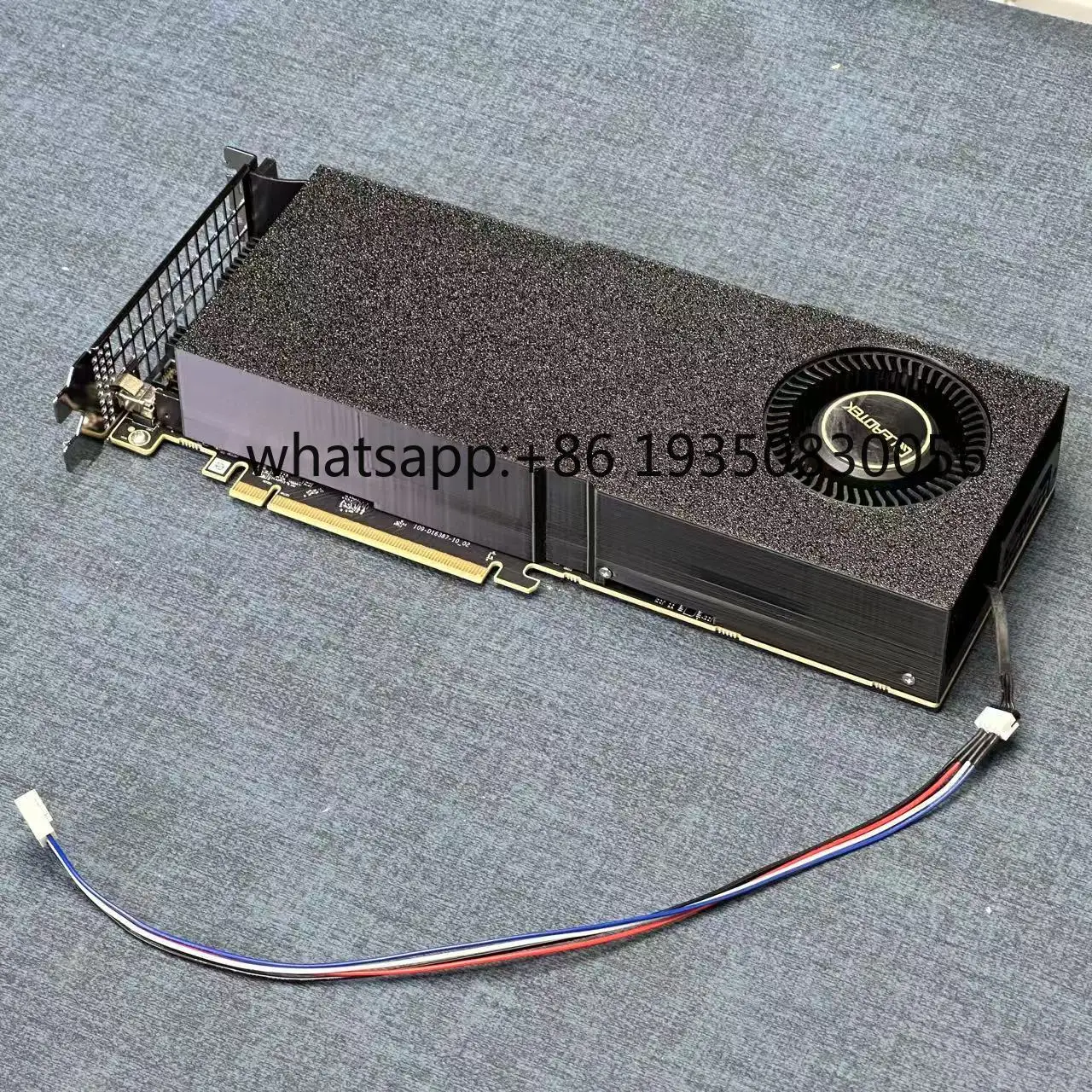 Best Quality Radeon VII 32GB Graphic Card Mi50 4096bit 8+8pin MI50 GPU for Servers PC Radeon VII Mi50 Graphics Cards