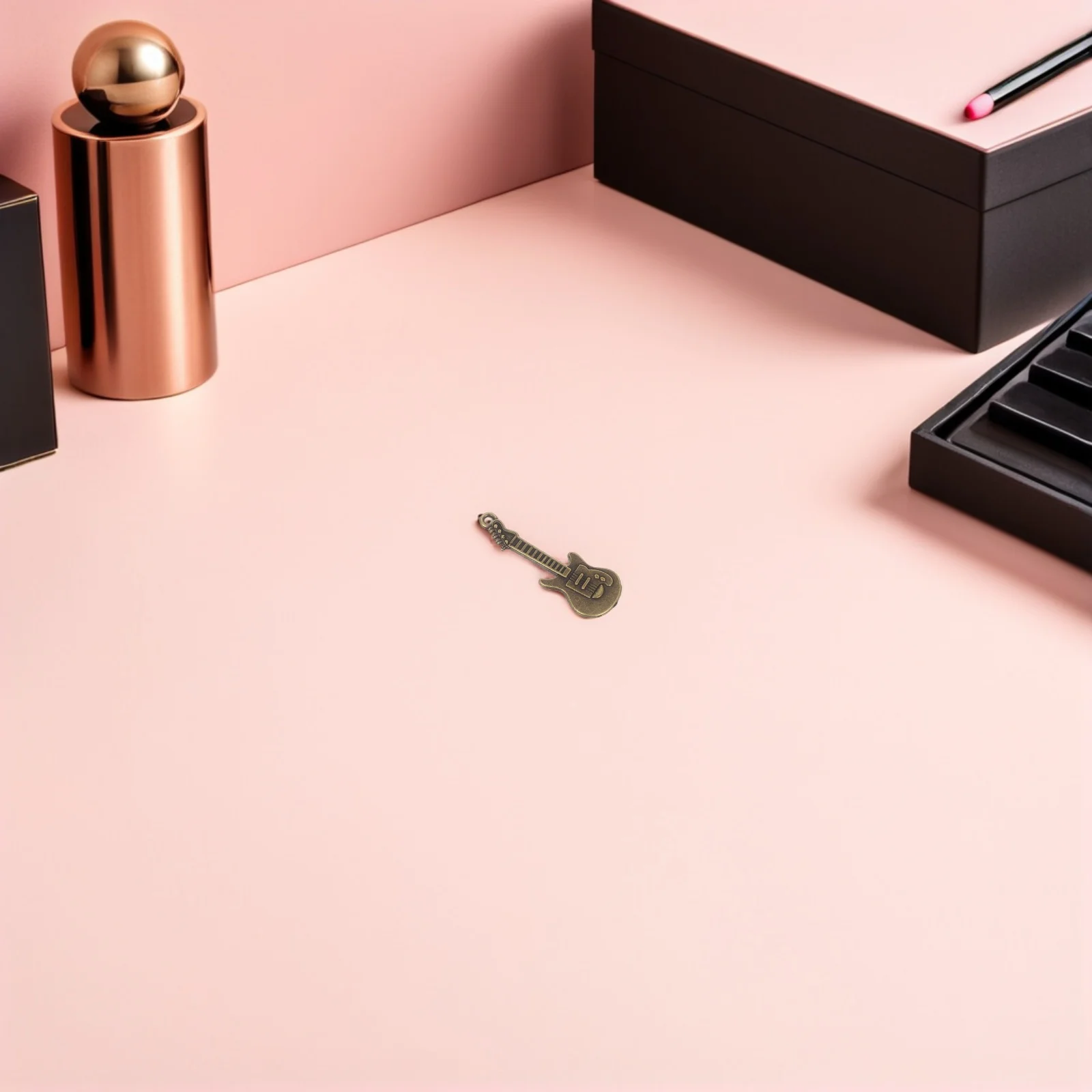 

50Pcs Rustic Metal Guitar Pendants Vintage Music Instrument Charms for DIY Necklace Earring Bracelet Jewelry Crafts