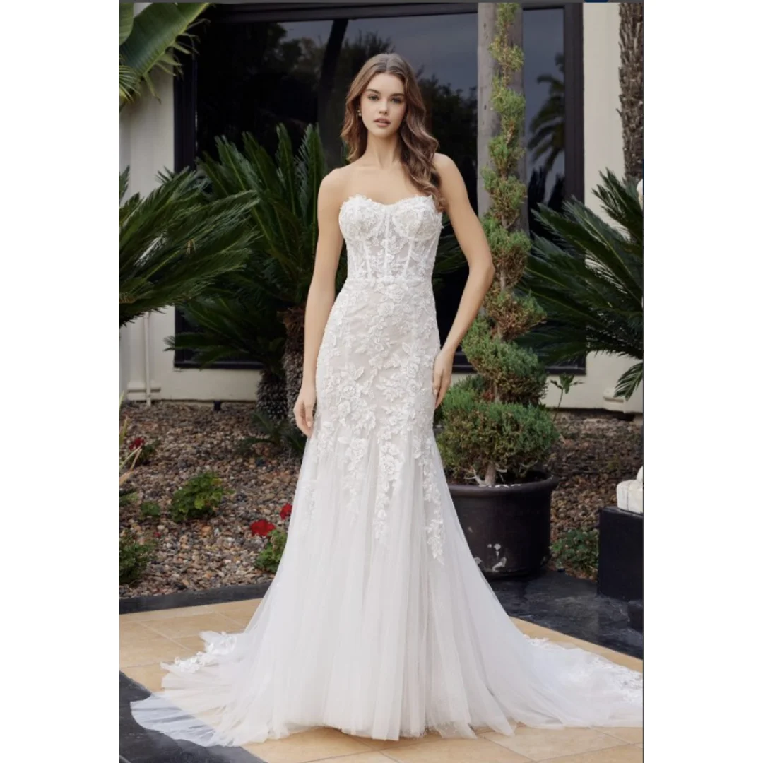 Strapless Mermaid Wedding Dress 3D Floral Lace Sheer Corset Bodice Tulle Bridal Gown Cathedral Train Elegant Wedding Gown