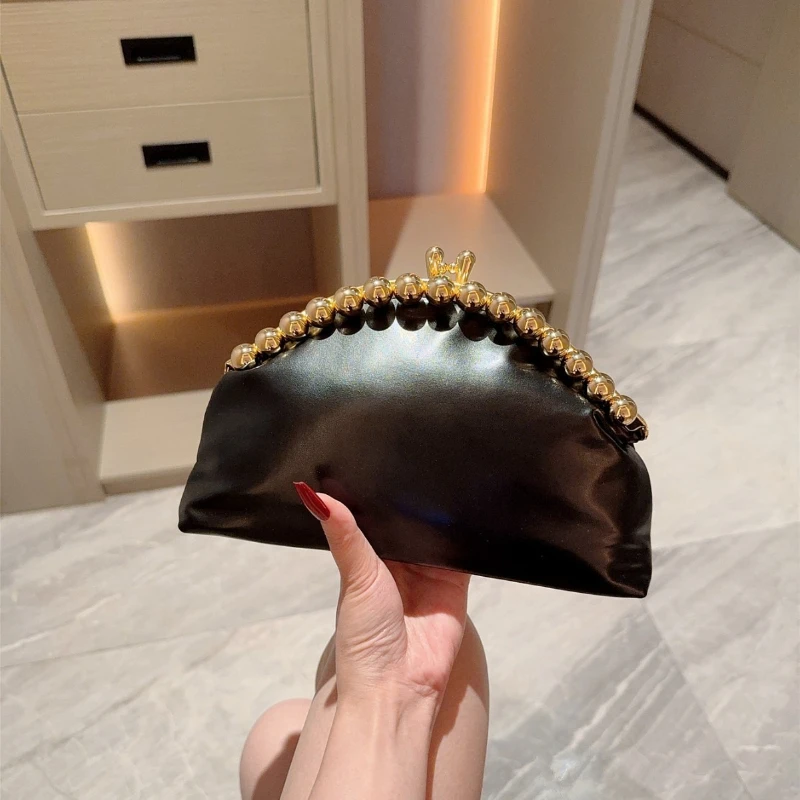 

Classic Fashion Retro Leather Women's Handbag, Simple Quality Chain Handbag, Banquet Bag