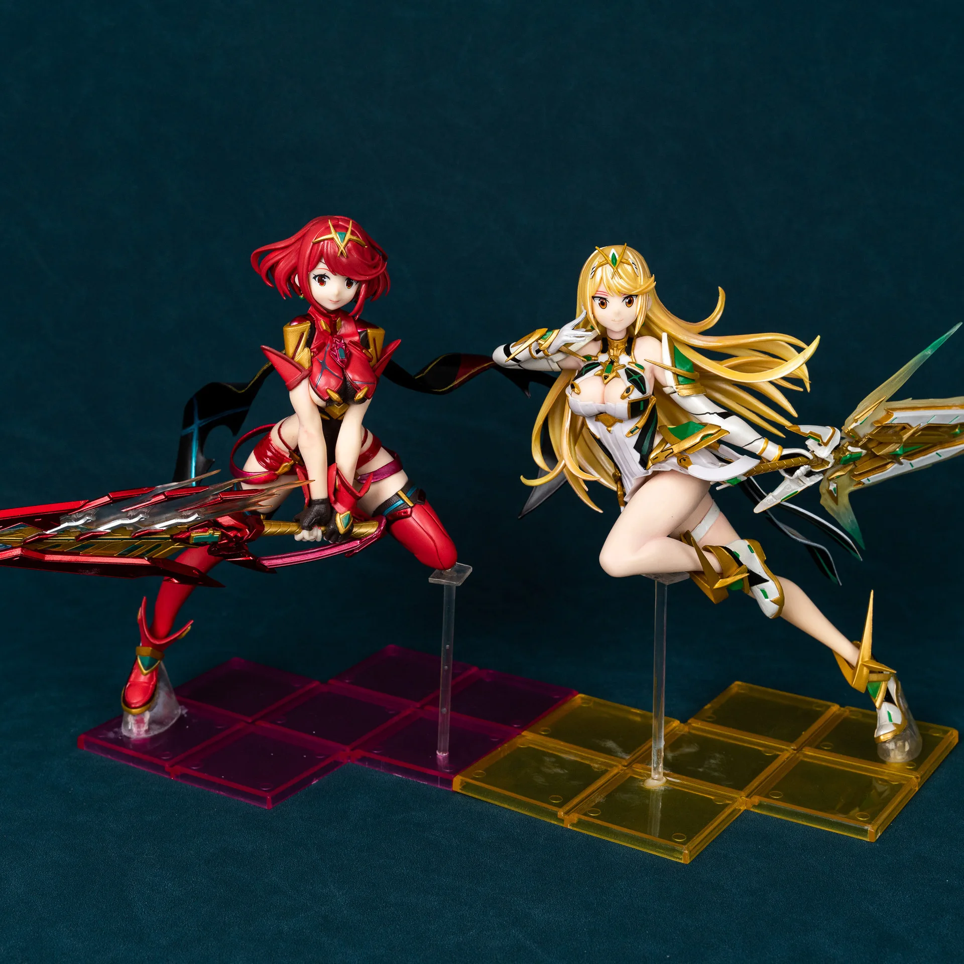 22cm Xenoblade Chronicles 2 Pyra And Mythra Game Girl Figure Model Statue Boys Collection Desktop Decoration Ornament Toys Gifts