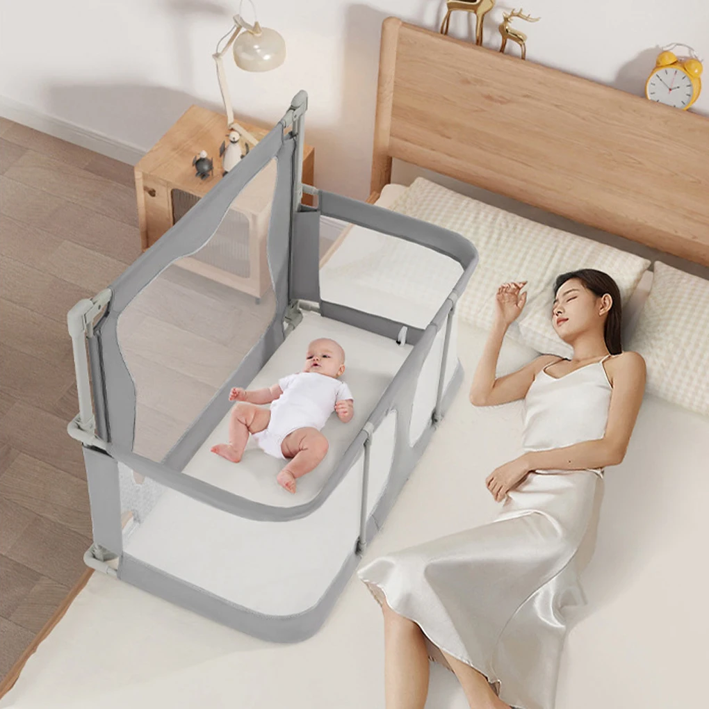 culla-compatto-da-affiancare-al-letto-con-protezione-anti-pressione-lettino-centrale-box-per-bambini-con-ringhiera-pieghevole-e-mobile