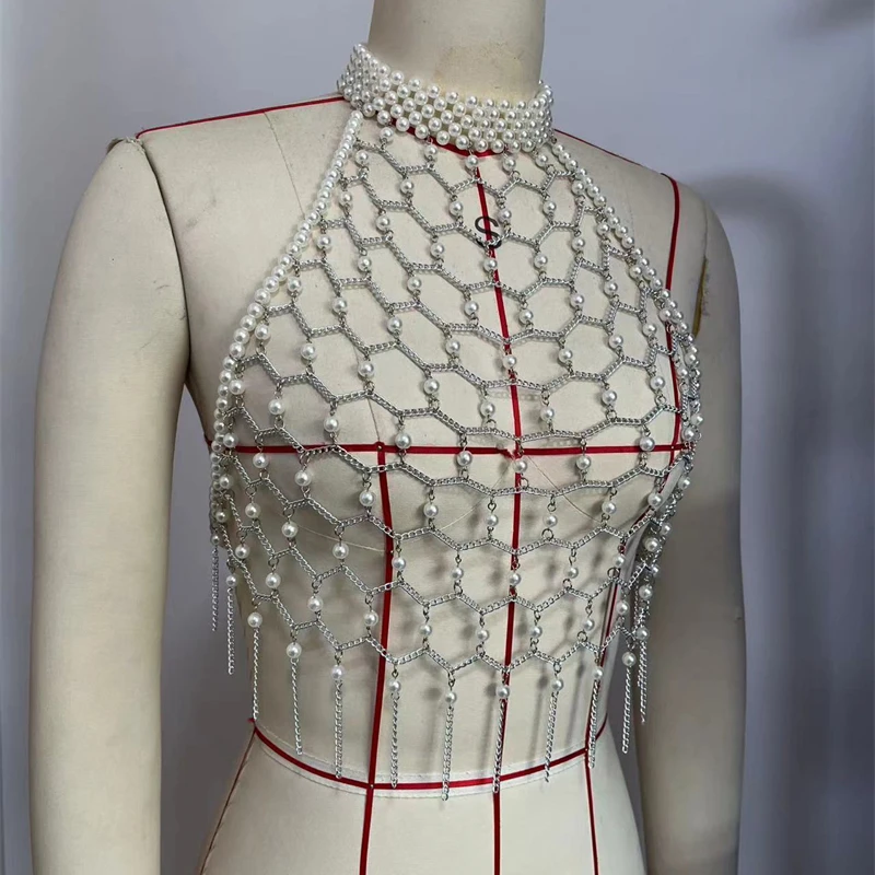 Damen-Tanzaccessoires: Perlenbesetztes Neckholder-Bodychain-Top mit Aushöhlungen, Quasten und Netzstoff – Y2K Crop Top, rückenfrei für Party, Festival und Clubwear – Detail 4