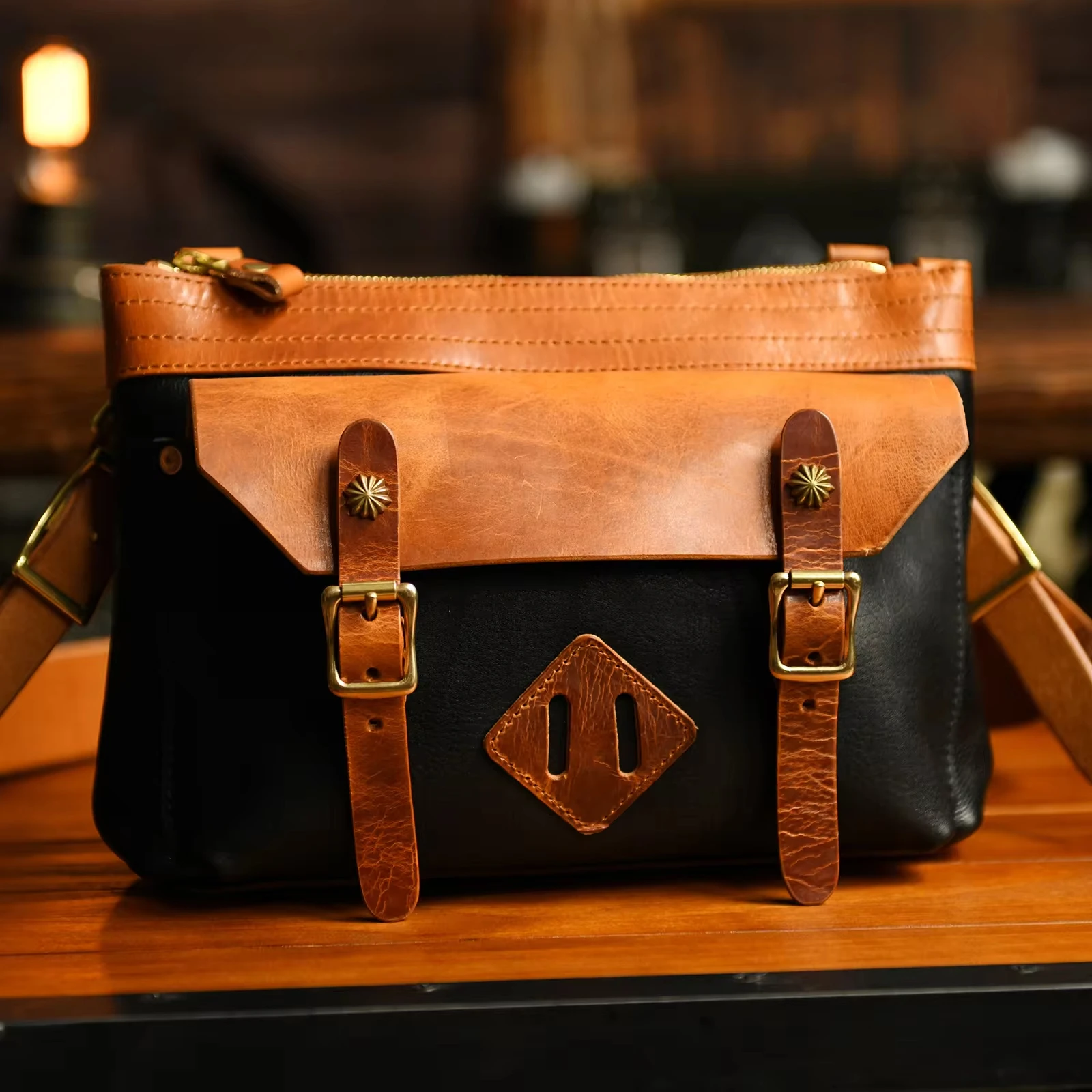 Top Quality Natural Genuine Leather Men's Luxury Shoulder Crossbody Bag Vintage Man Messenger Bag Chest Bag fit 9.7inch Ipad