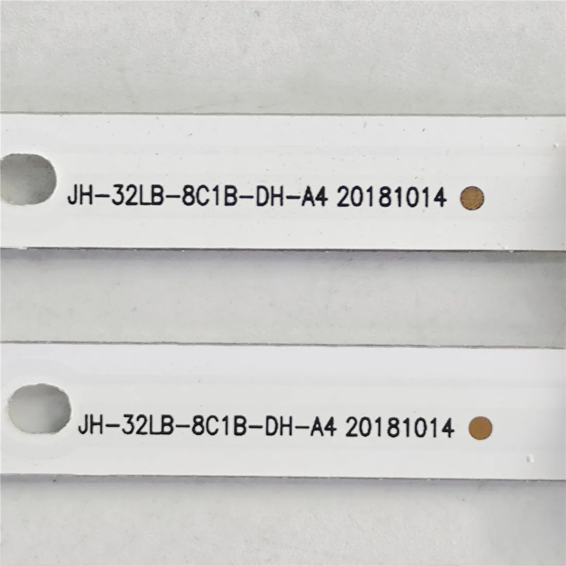 LED Backlight Strip para JH-32LB-8C1B-DH-A4, 3V/LEDs, 8 Lâmpada