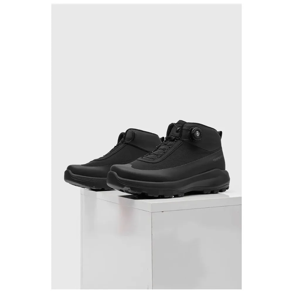 أحذية المشي لمسافات طويلة للرجال 2026 جديد الخريف شبكة تنفس أحذية رياضية كاجوال مع مشبك دوار الانزلاق على تسلق الجبال أبي الأحذية