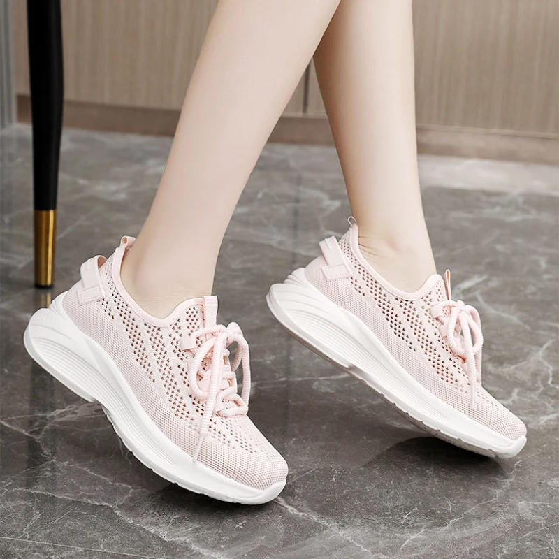 2024 Nieuwe Dames Sneakers Mesh Ademende Hardloopschoenen Vrouw Platform Casual Schoenen Comfortabele Lichtgewicht Dames Sportschoenen