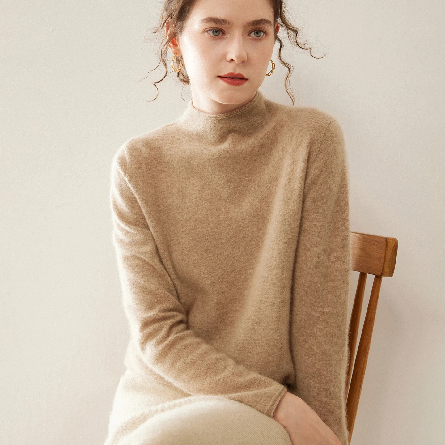 Autumn and winter soft and skin friendly first-line ready to wear versatile semi high neck knitted cashmere sweater casual top
