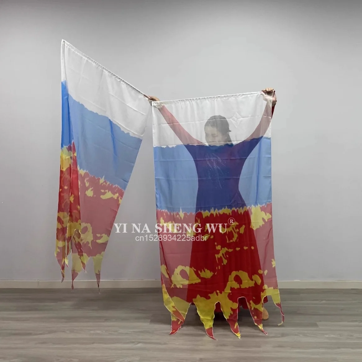 1 paire d'accessoires de danse de drapeau d'éloge, écharpe de drapeau de culte, teinture par nouage multicolore avec bâton télescopique, spectacle de réunion sportive