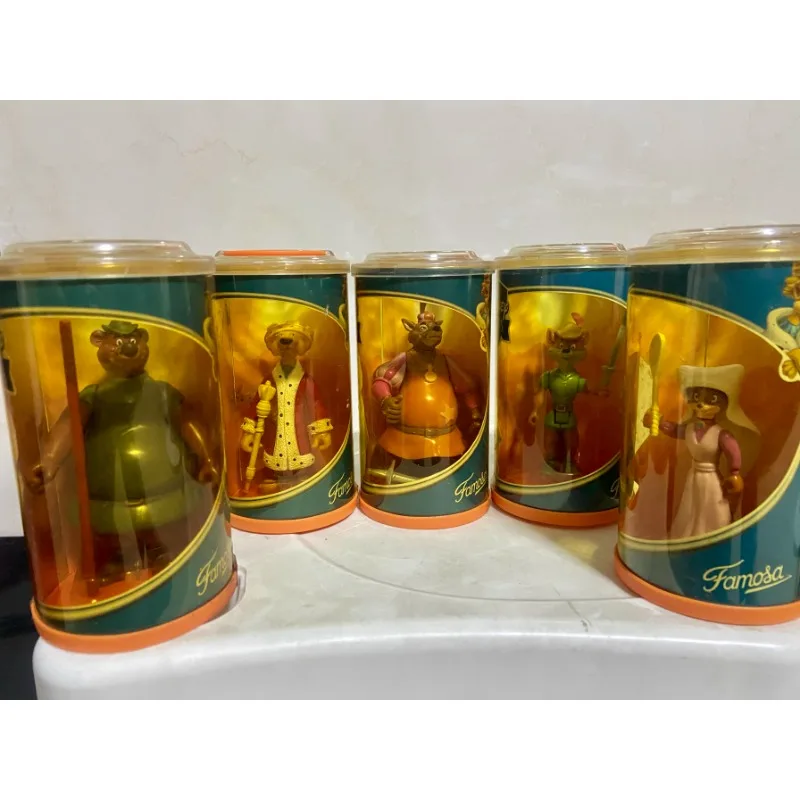 شخصية روبن هود من سلسلة الثعلب المتحركة في العصور الوسطى هي تمثال نادر قابل للجمع