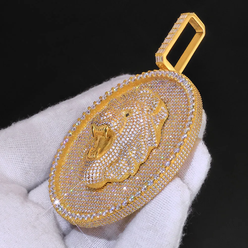 HHIOK Luxury Custom HipHop 925 Silver Moissanite Lion Circle Shaped 18K Gold Plated Men Pendant Iced Out Diamond Necklace