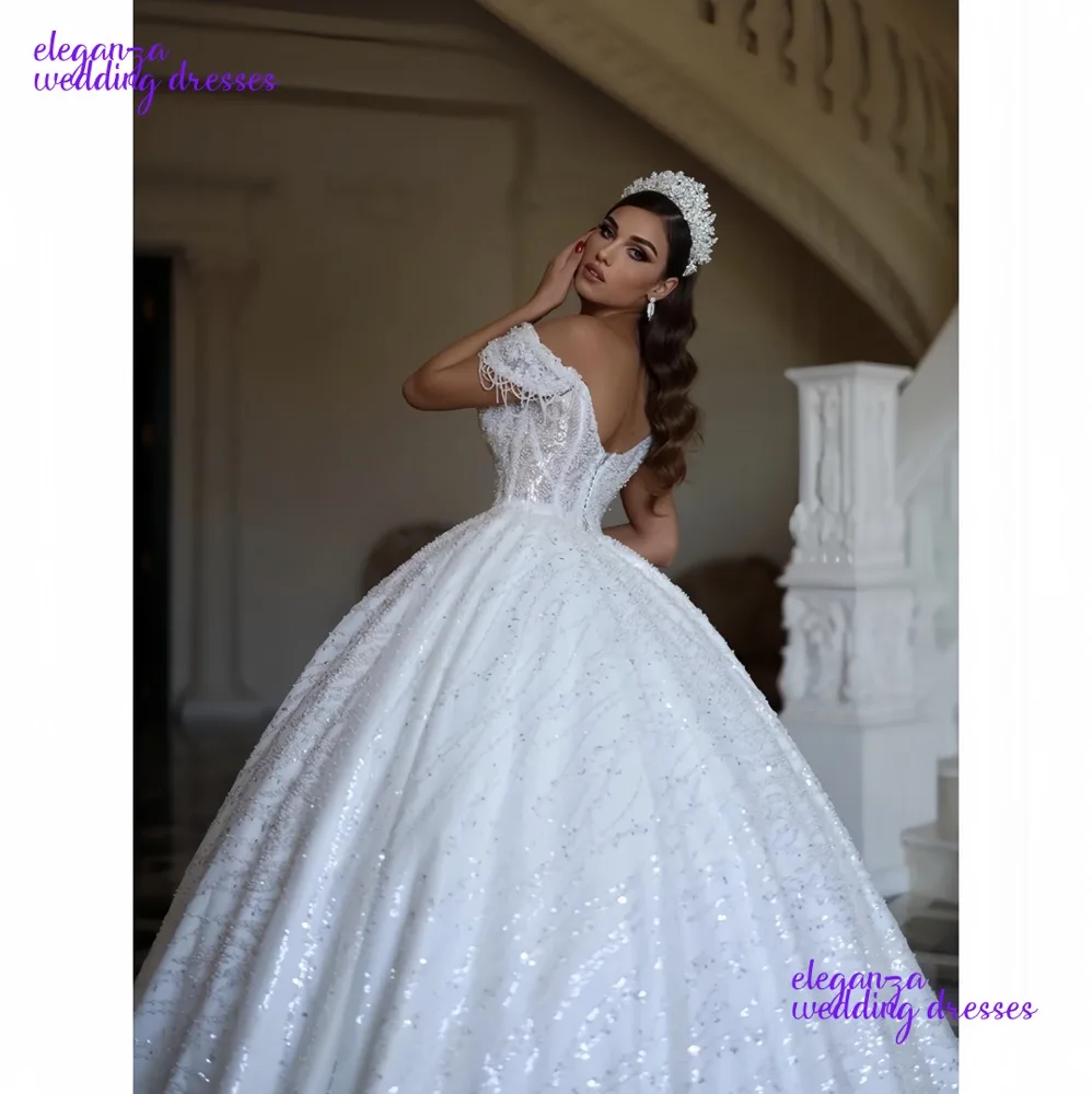 فستان زفاف دانتيل ساحر مخصص مثير عاري الكتفين فستان زفاف رقبة مستديرة مطرز فستان رسمي Vestidos De Novia 2025
