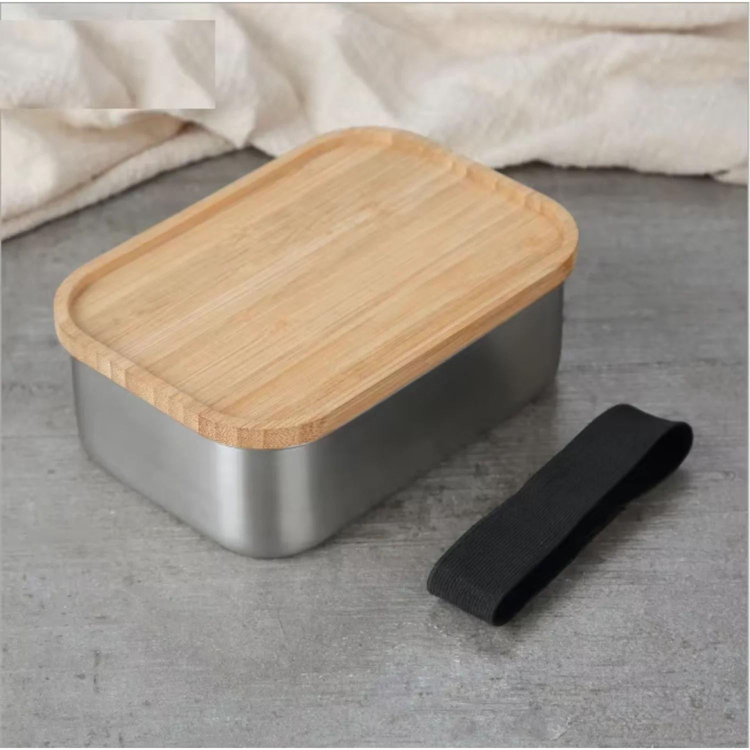 Natural bamboo lid and stainless  lunch