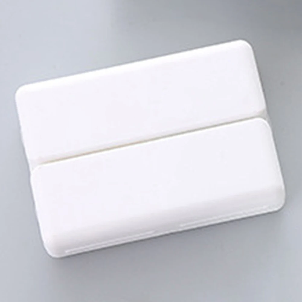 

Travel portable packaging 7-compartment medicine box with independent sealing, foldable flip cover, and portable sealing