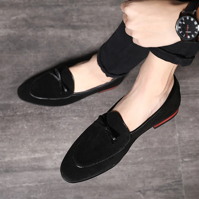 Elegant Shoes Men Classic Dress Loafers Men Brand Shoes Moda Italiana Suede Tassel Leather Shoes Formal Mocassim Masculino Couro