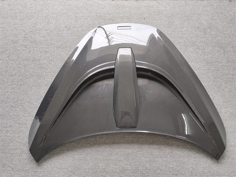 

Suitable for 2017+McLaren 720S modified car accessories, N-style dry carbon fiber front hood, front trunk lid, car tools