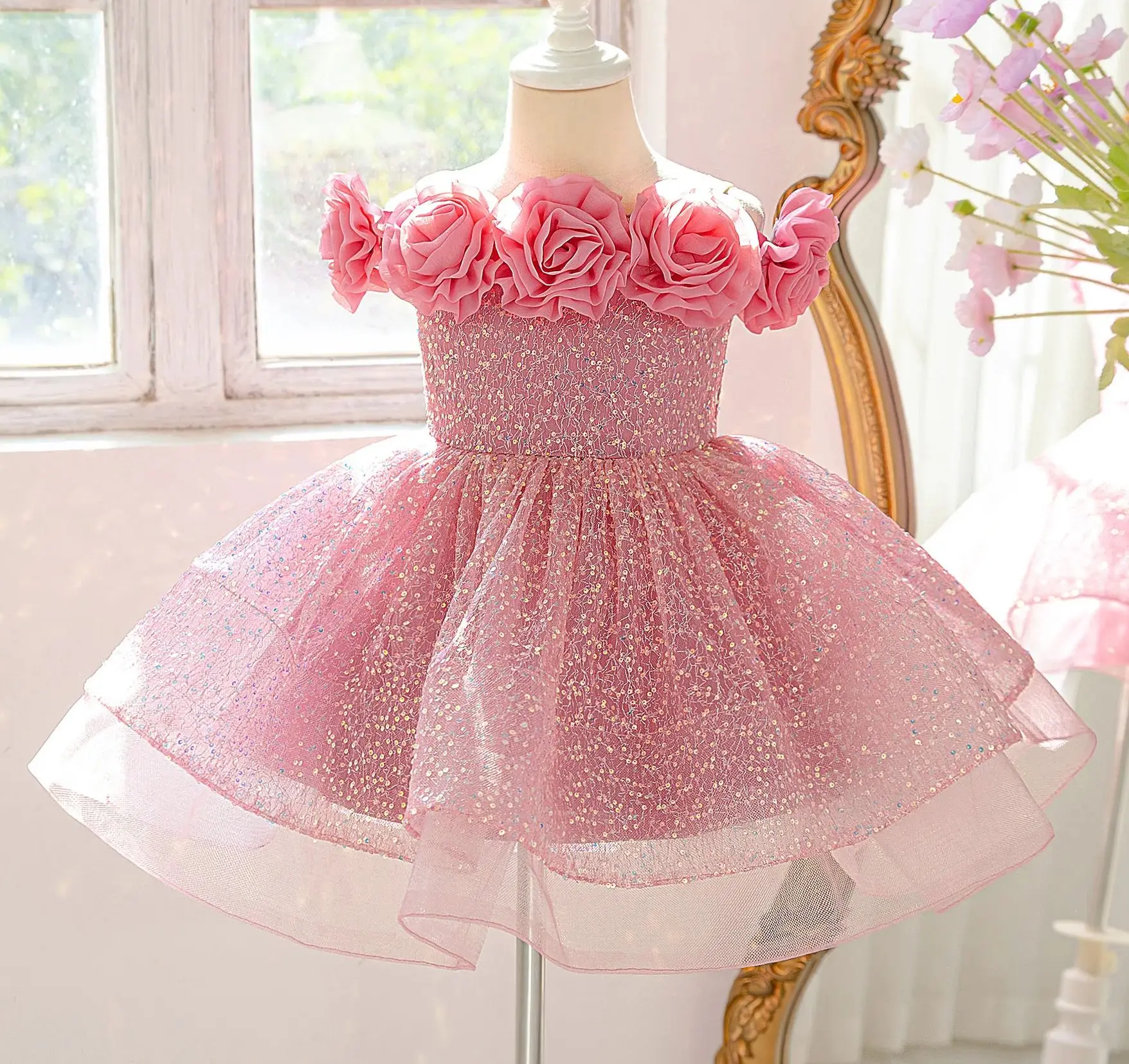 

Girls' Party Dress Flower Girl Princess Clothes Cute Child Sequined Dresses 4-8 Years