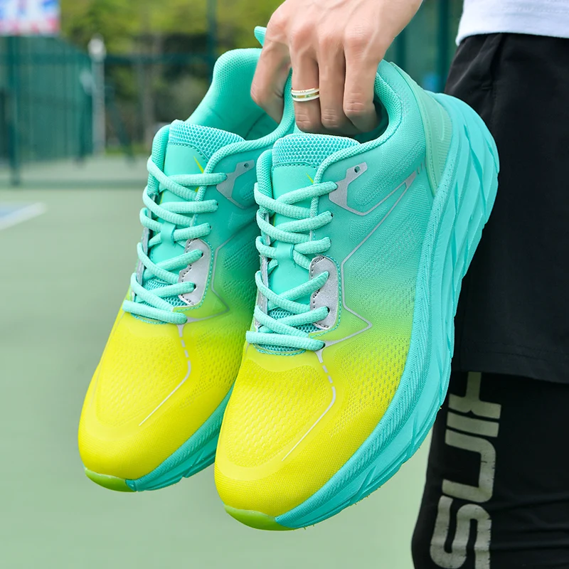 Summer Hot Sale Professional Breathable Wear-resistant Lightweight Running Shoes Neutral Lightweight Running Shoes Very Good