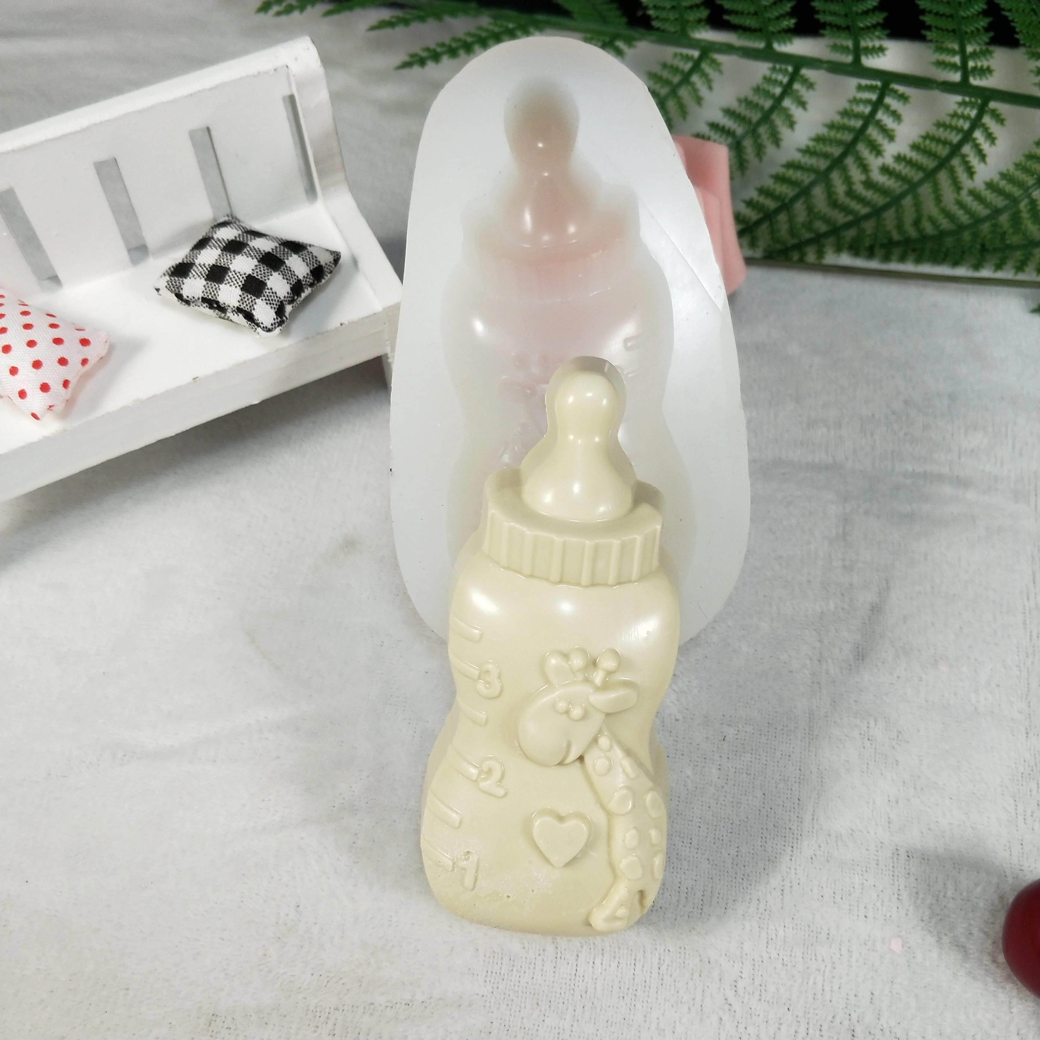 QT0269 PRZY Mold Silicone Feeding Bottle Soap Molds Baby\'s Bottle Gypsum Chocolate Candle Molds Soap Mould Clay Resin