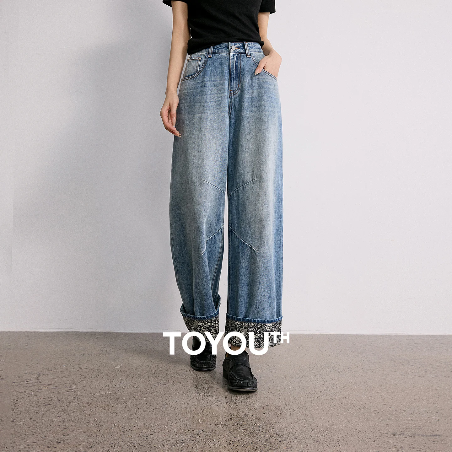 8618021 TOYOUTH Women Denim Jeans 2026 Spring New Paisley Printed High Waist Turn Up Wide Leg Pants