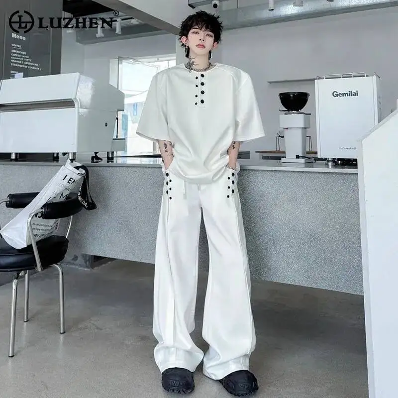 

LUZHEN 2026 Summer New Handsome Two-piece Sets Men's Round Neck Short Sleeve T-shirts Men's Loose Buttoned Decorate Pants JY6497