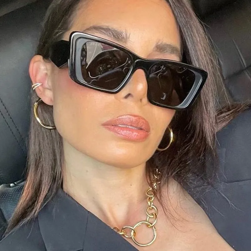 Gafas de sol populares para mujer, moda 2026, gafas de sol Vintage de diseño de ojo de gato, gafas de sol para mujer UV400, lentes de sol para mujer