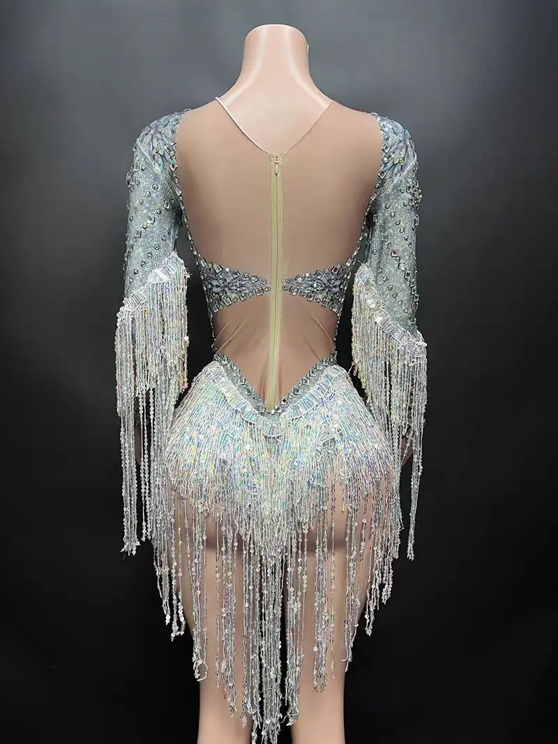 الفضة الترتر شرابة الماس تصميم فريد من نوعه المرأة بذلة طويلة الأكمام ملابس الرقص اللاتينية مرحلة الأداء الملابس
